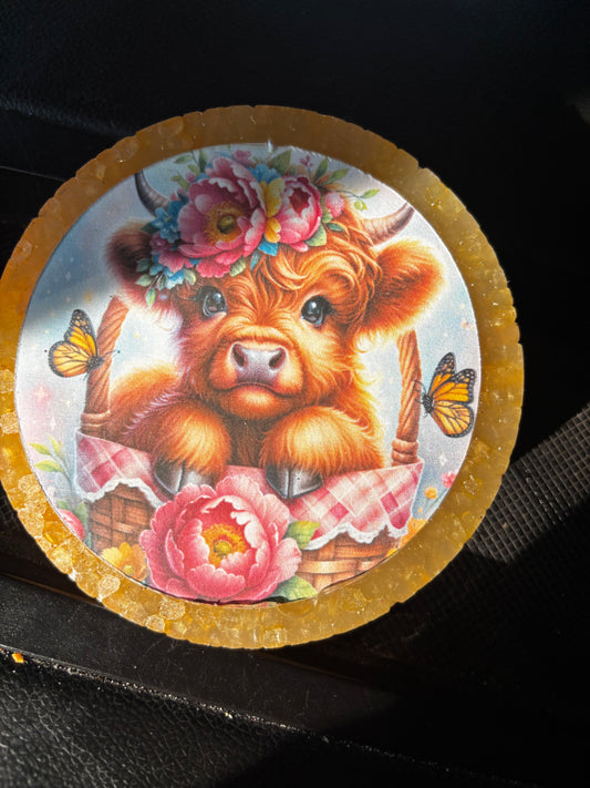 Spring Highland Cow Freshie