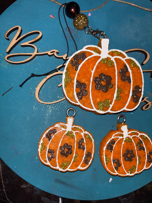 Floral Pumpkin Freshie And Vent Clip